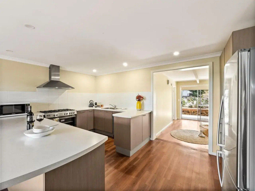Eagle Bay Beach House