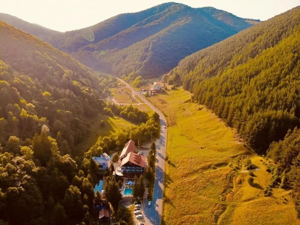 Pensiunea Mai