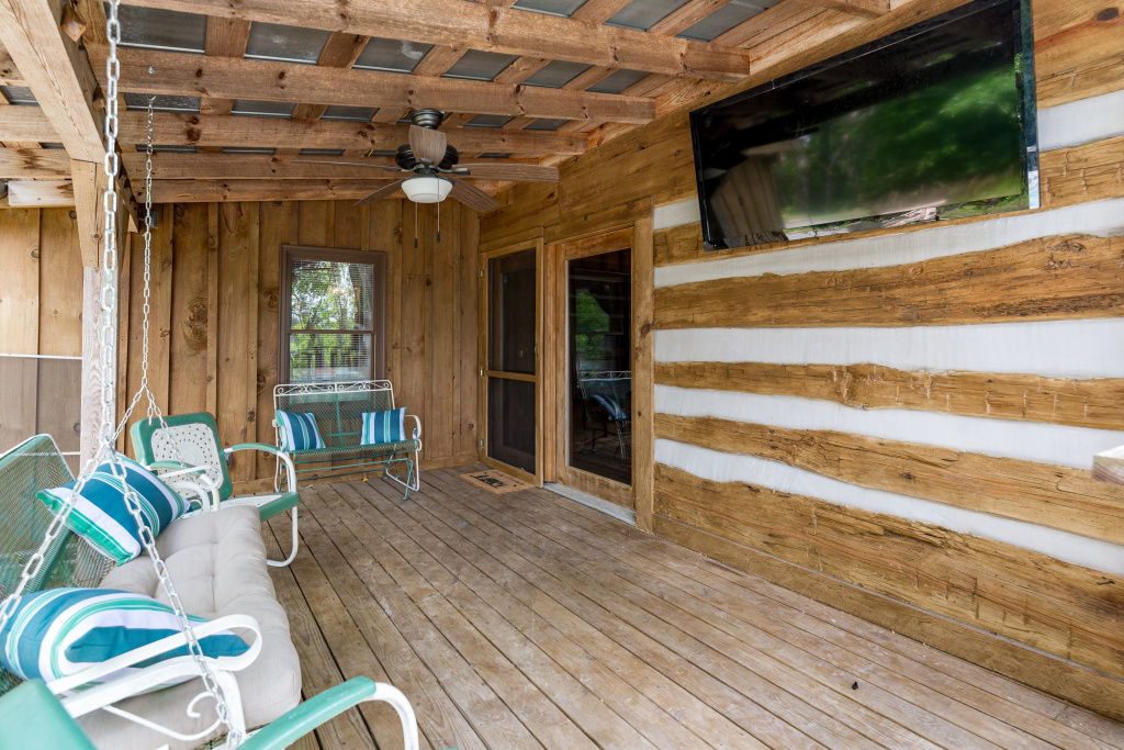Hand Hewn Hideaway Stunning Gatlinburg Cabin with Hot Tub Table Games and Outdoor Oasis