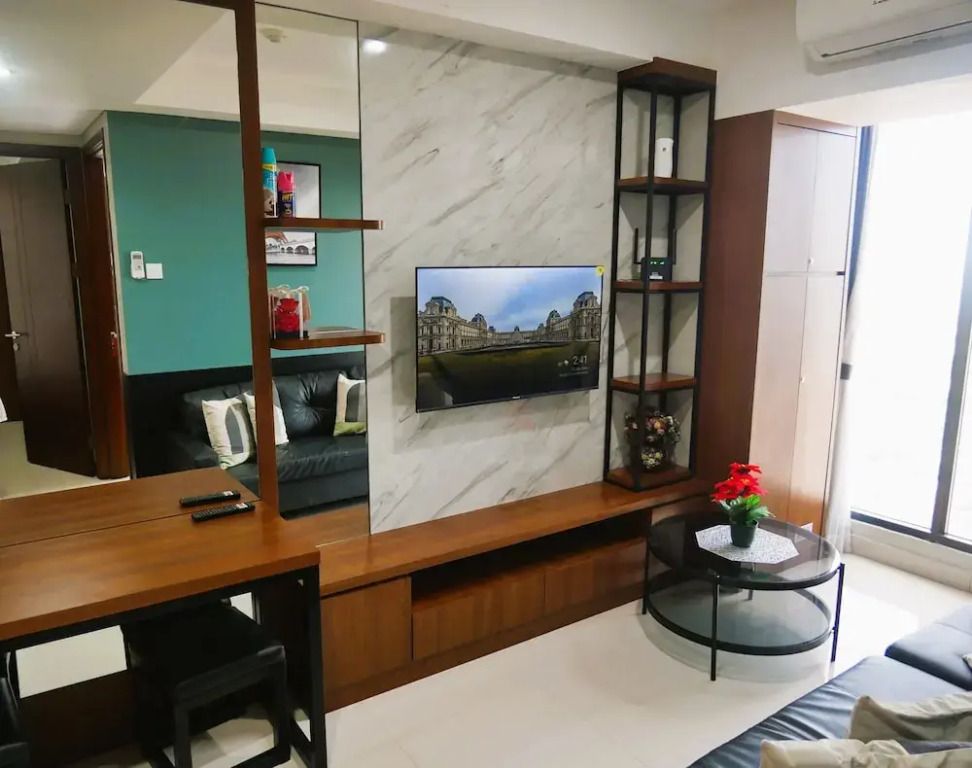 Meisterstadt Pollux Habibie Apartment by uhomeid
