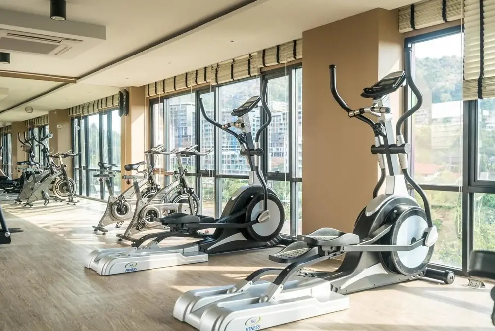 Aristo 522 - Brand new Studio Near Beach 3 Pools gym