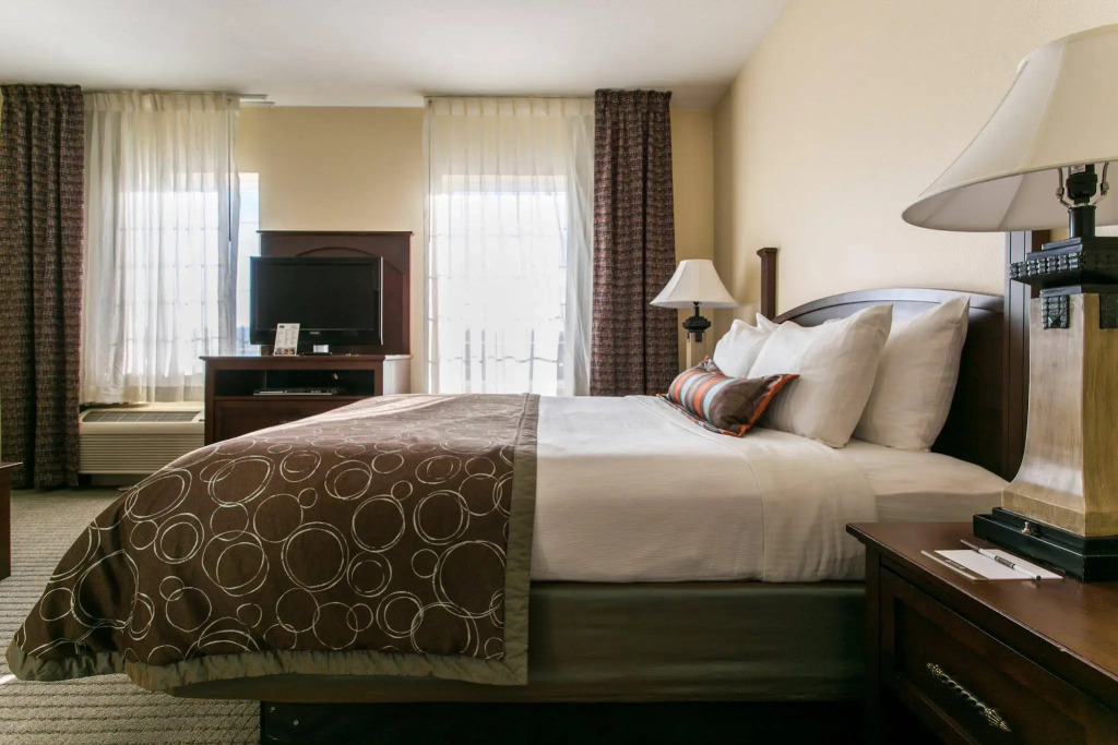 Staybridge Suites Chattanooga-Hamilton Place by IHG