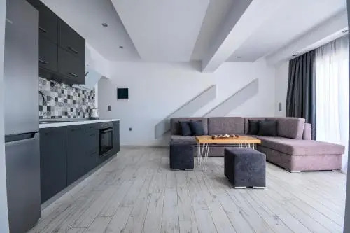 Zinozis Beach Apartments