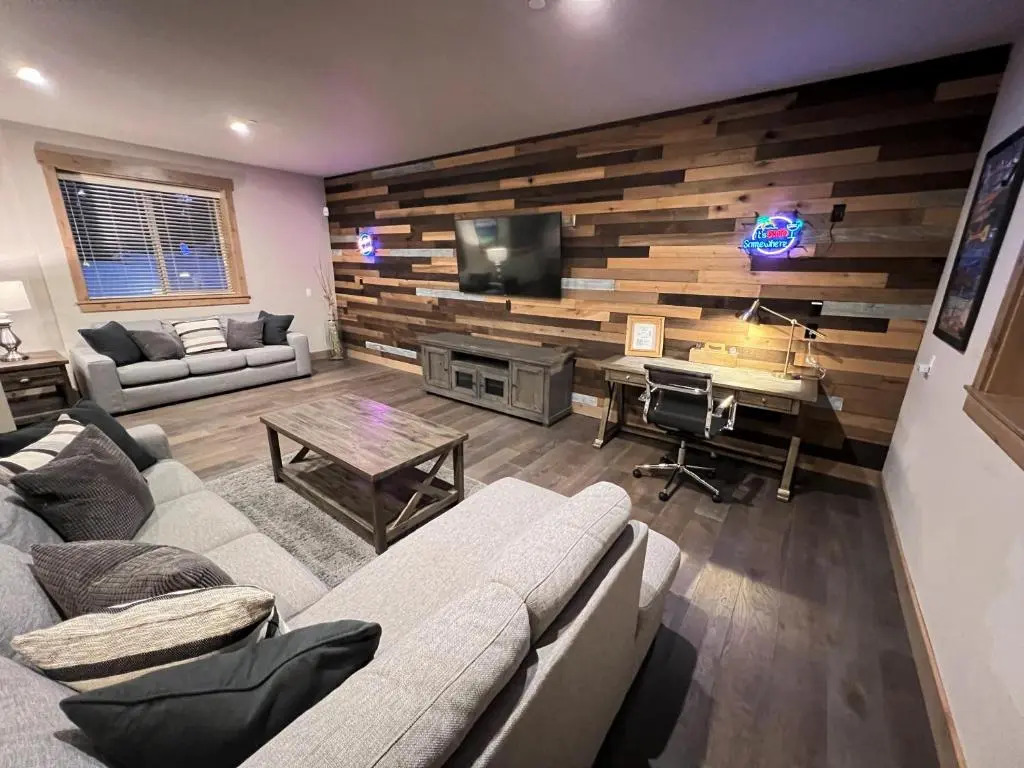 Saint Bernard - INCREDIBLE MOUNTAIN GETAWAY HOT TUB GAME ROOM GAS BBQ L2 EV CONNECTION TAHOE