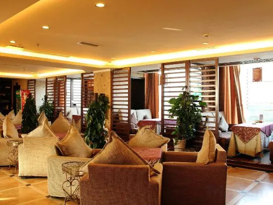 Phoenix Hotel