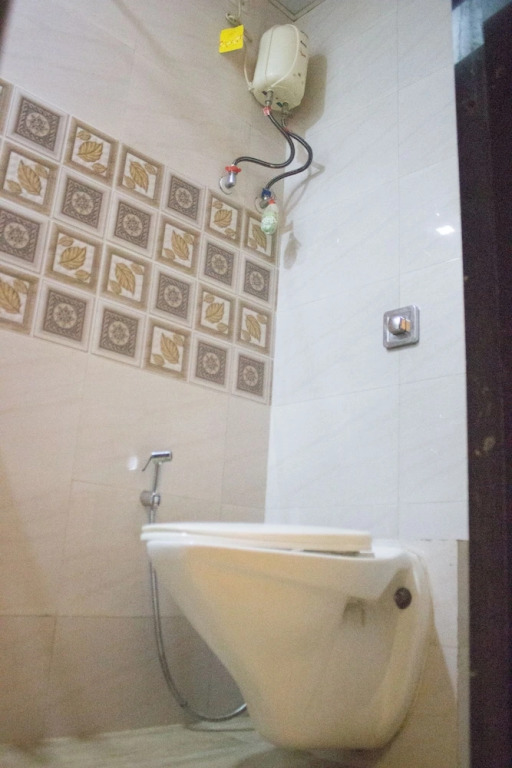 Hotel Embassy Grand