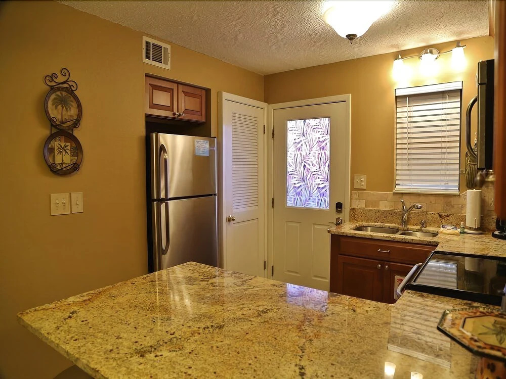 Harbor House B20 2 Bedrooms 2 Bathrooms Condo
