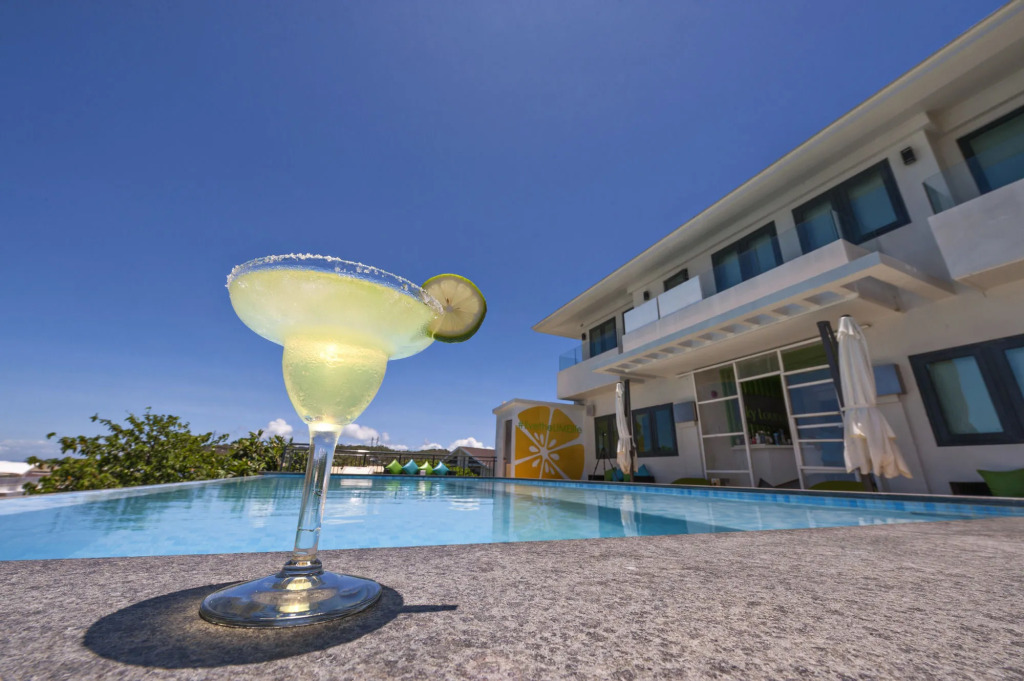 Lime Hotel Boracay