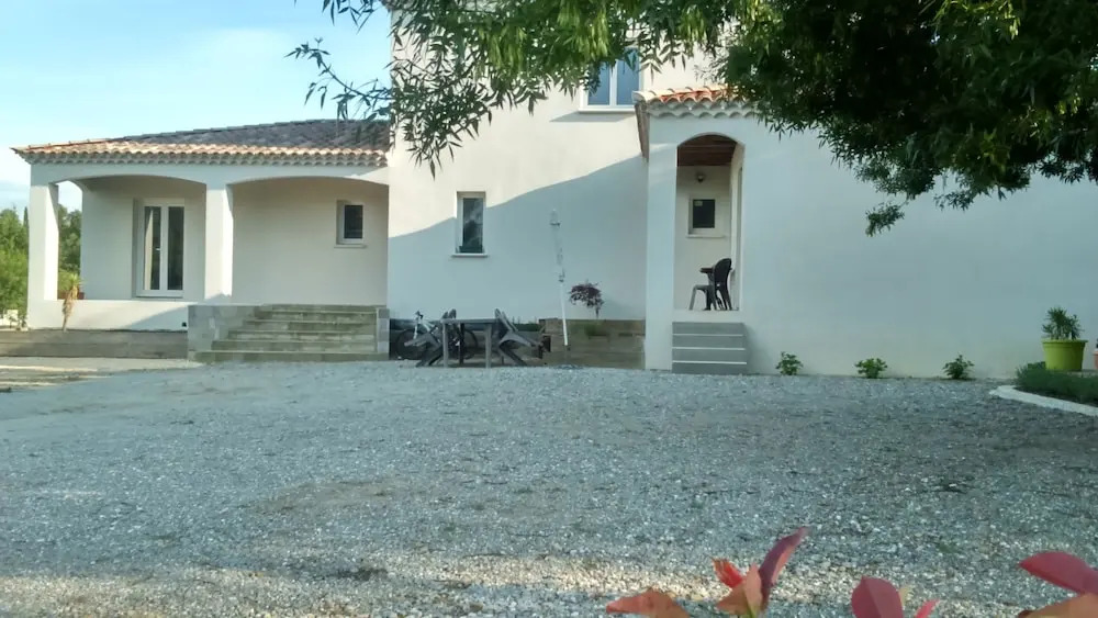 Jasmin House