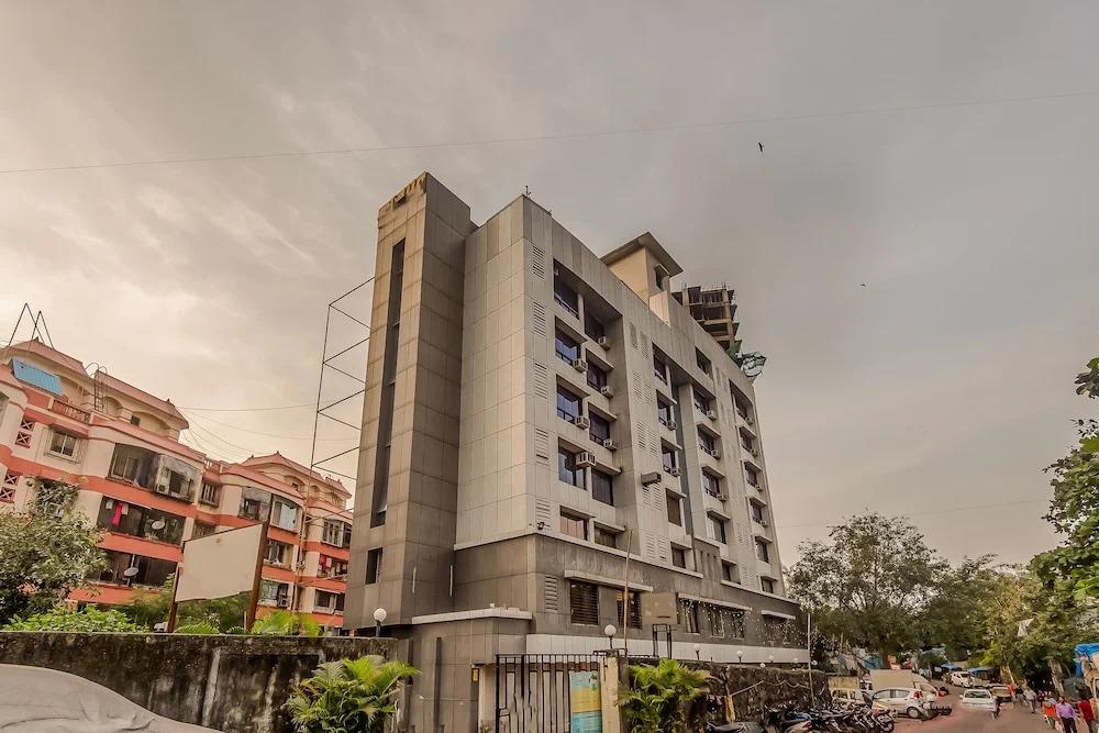 OYO 24014 Tuliip Residency