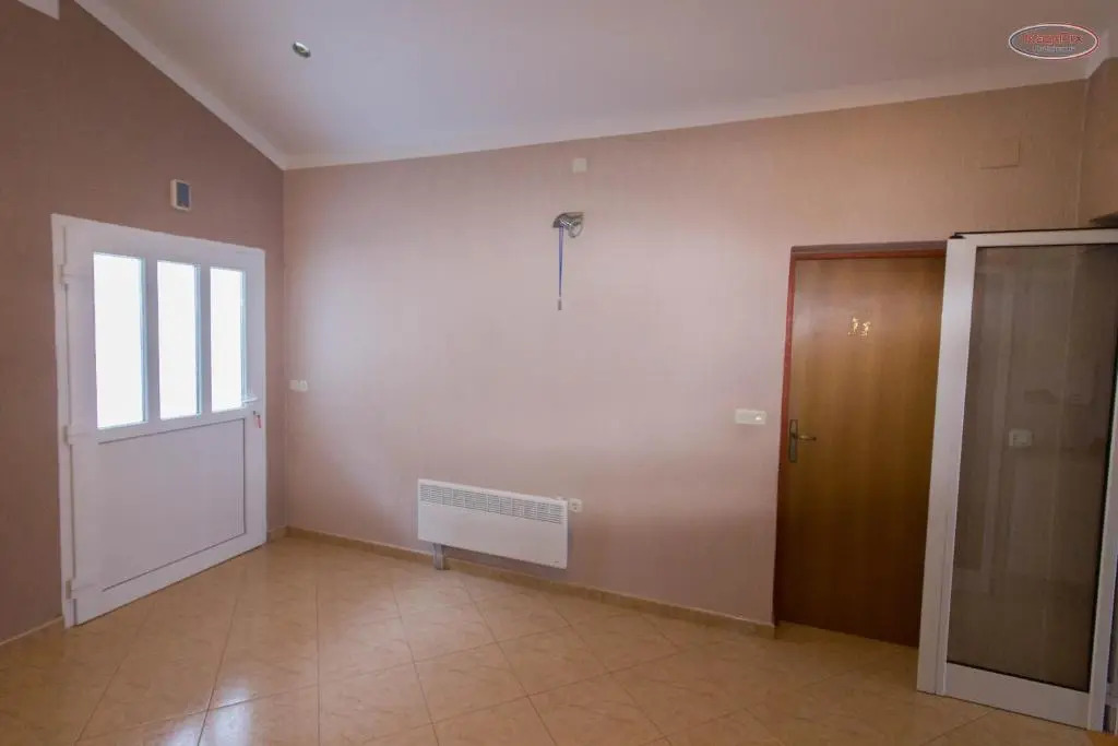 Apartments Lores