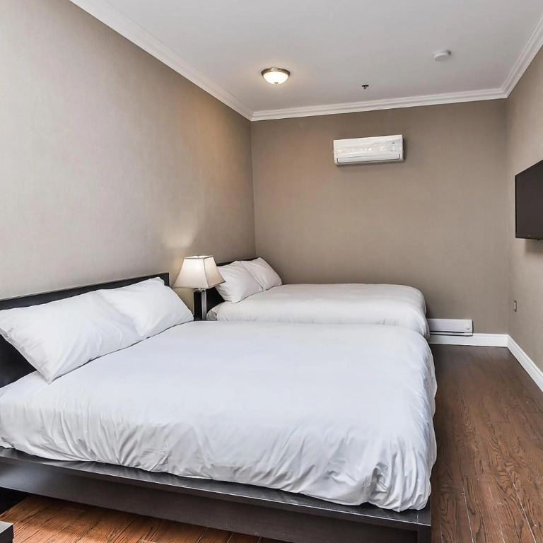 NU Hotel Toronto Airport