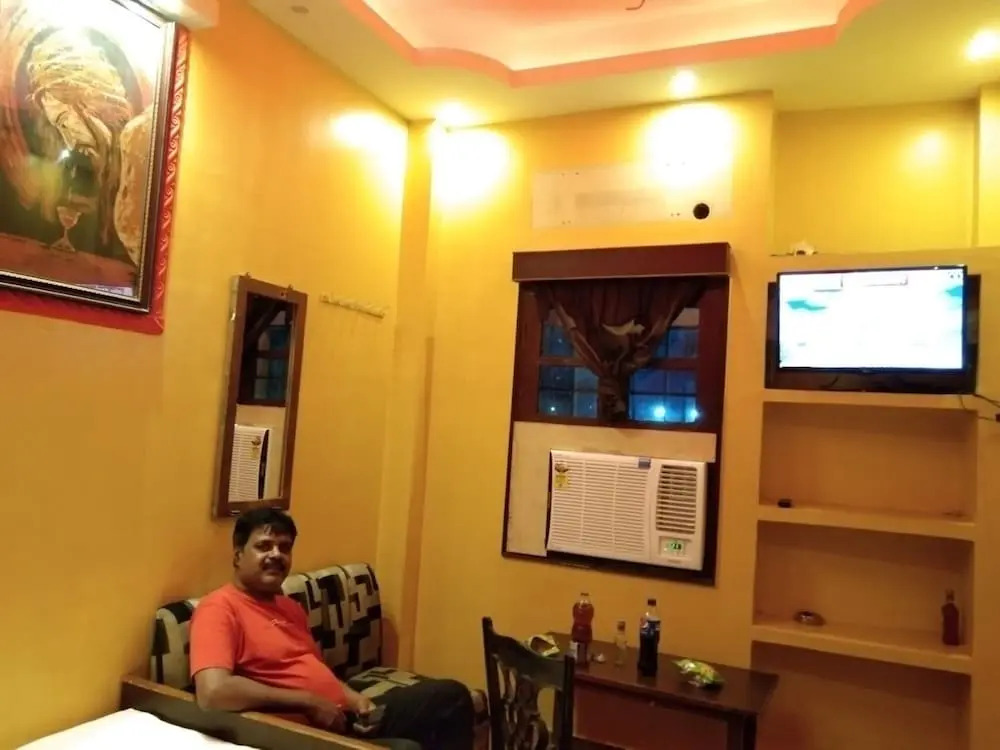 Hotel Mukta
