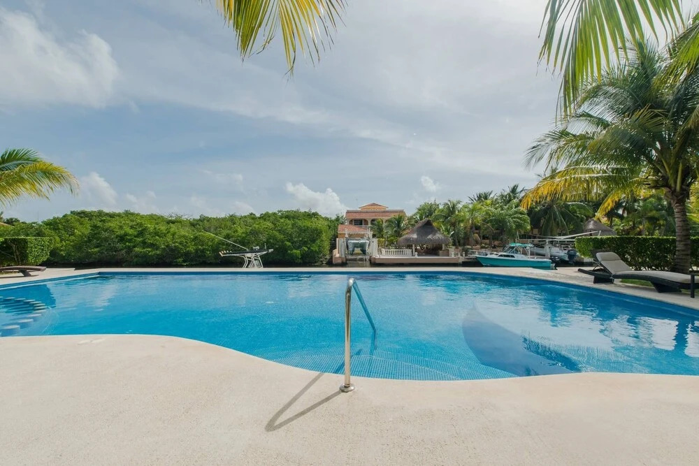 3B / 3.5 B Marina Front Ph with Private Solarium