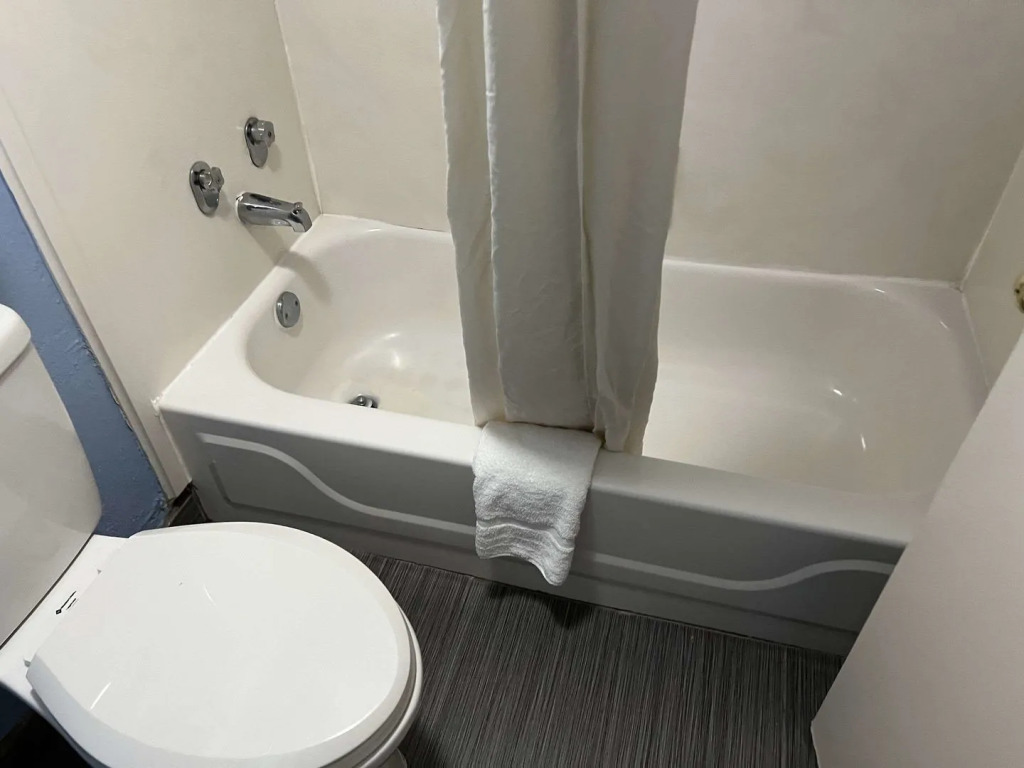 Downtown Inn & Studio Suites