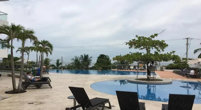 Edificio Seaway 935 ( Hotel Sonesta)