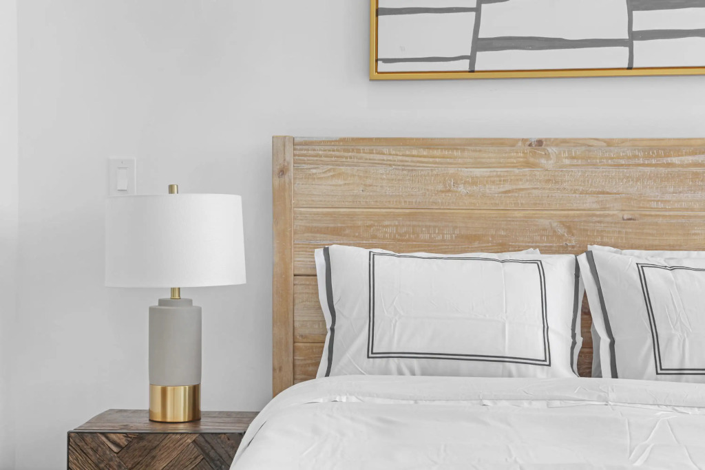 149BK-601 NEW PH 2BR-2Bath Private Rooftop W D
