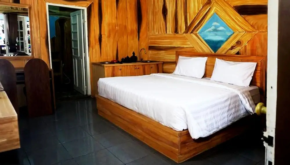 Ayodhya Garden Hostel Yogyakarta by HOM