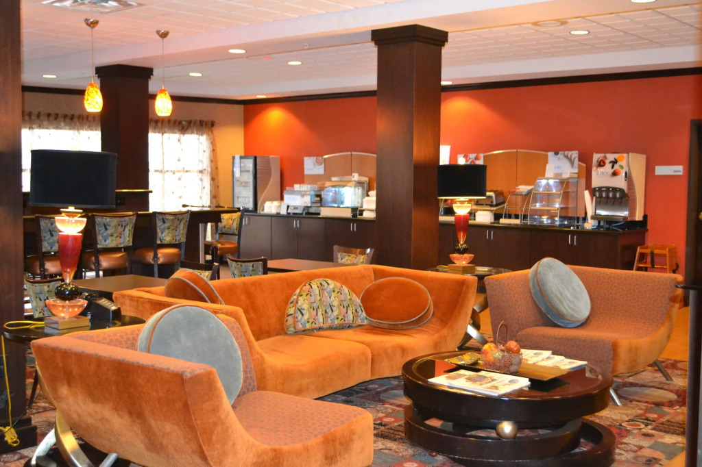Holiday Inn Express Hotel and Suites - Odessa by IHG