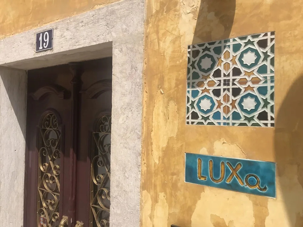 LUXa Charm House by LovelyStay
