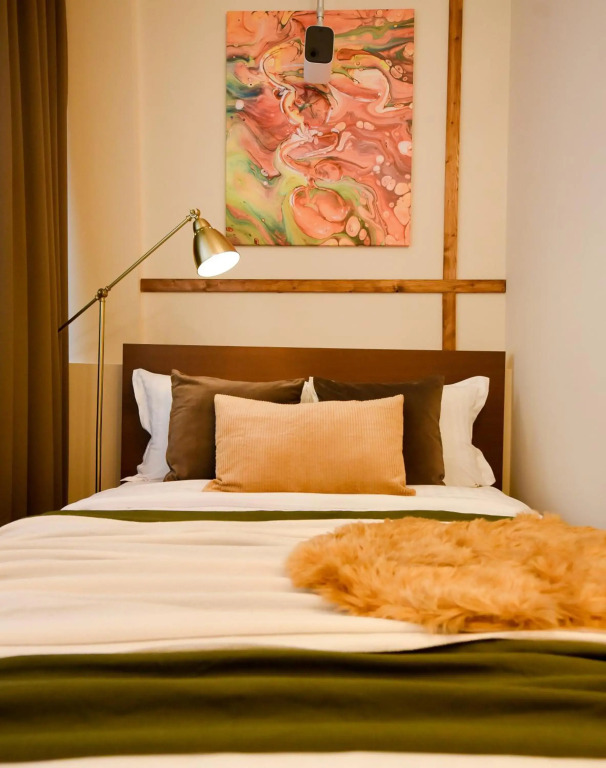 THE ALL-PINK APARTMENT - Wonderful Magheru Studio