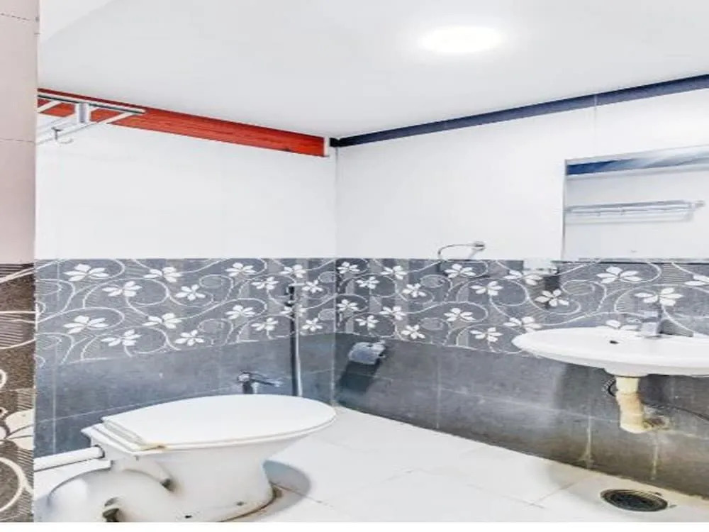 OYO 30764 Hotel Jj International