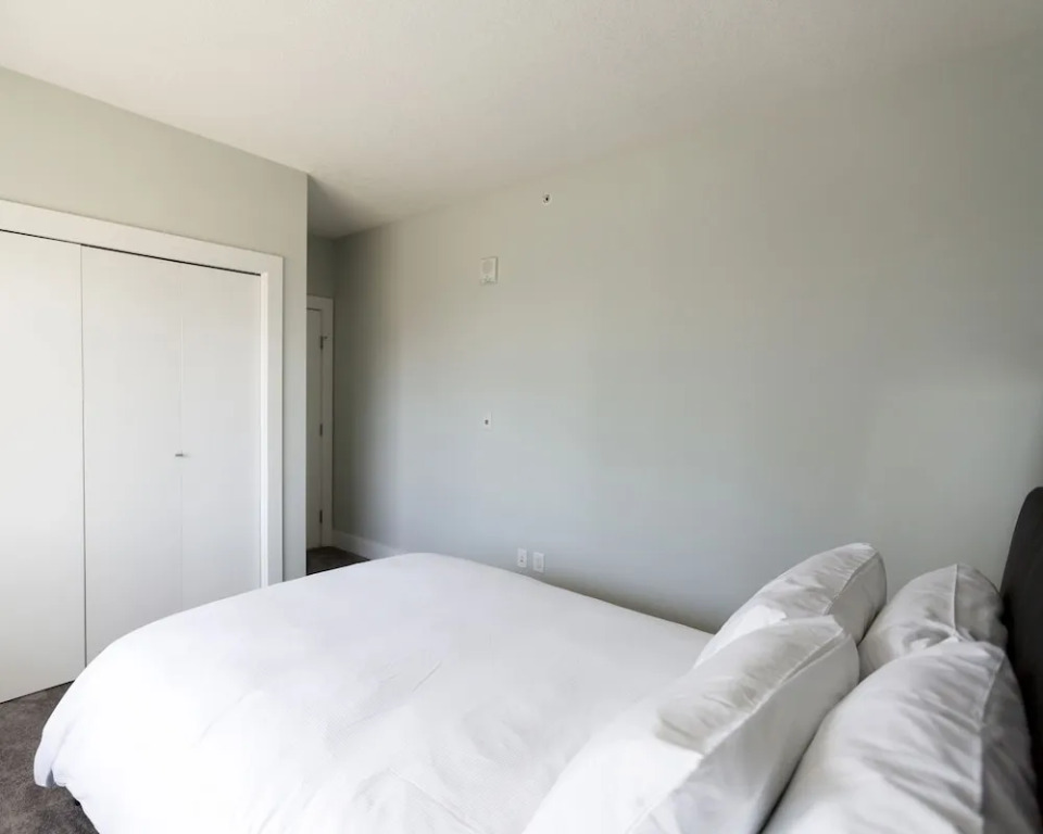 Icon 2 Apartments by Corporate Stays