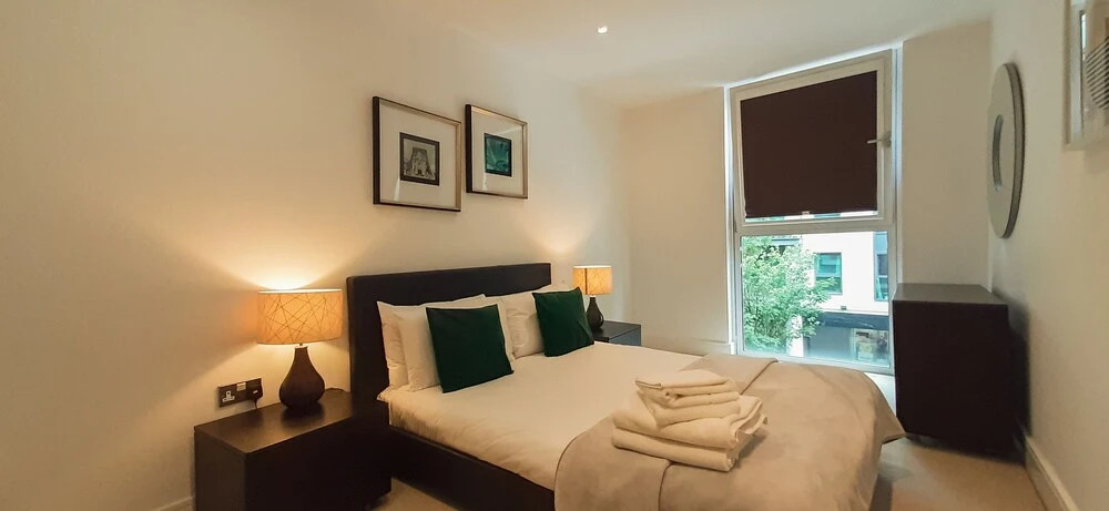 Impeccable 2-bed Apartment in London