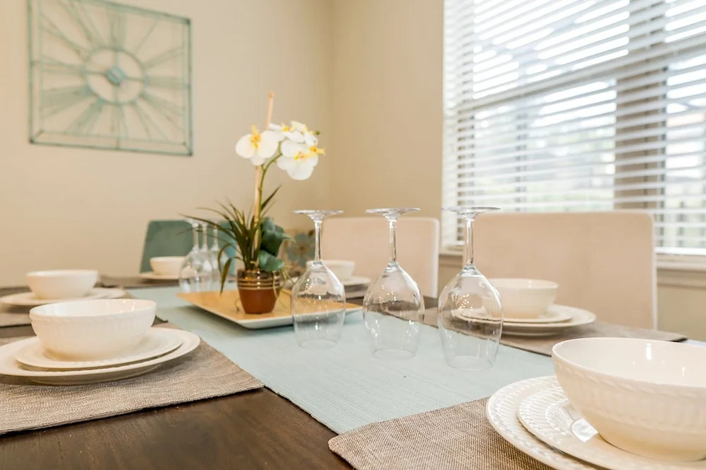 Deluxe and Roomy 6BD Home Close To Disney #6st413