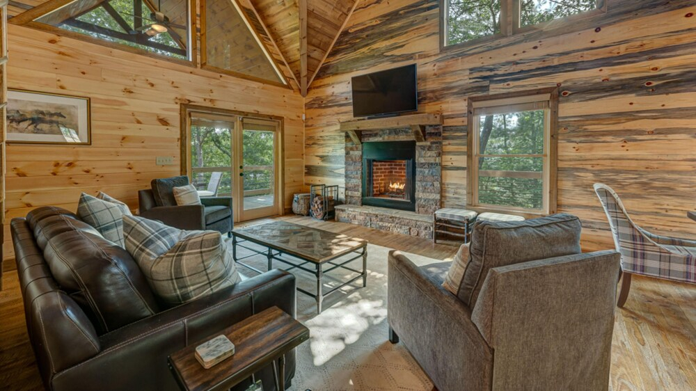 Sasquatch Chalet by Escape to Blue Ridge