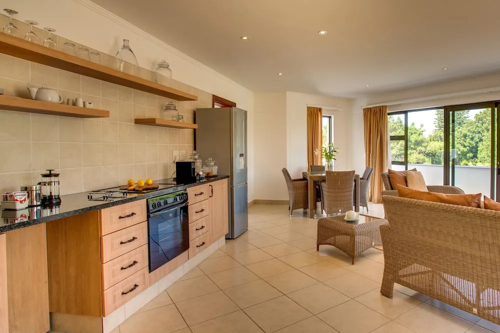 Limoni Luxury Suites