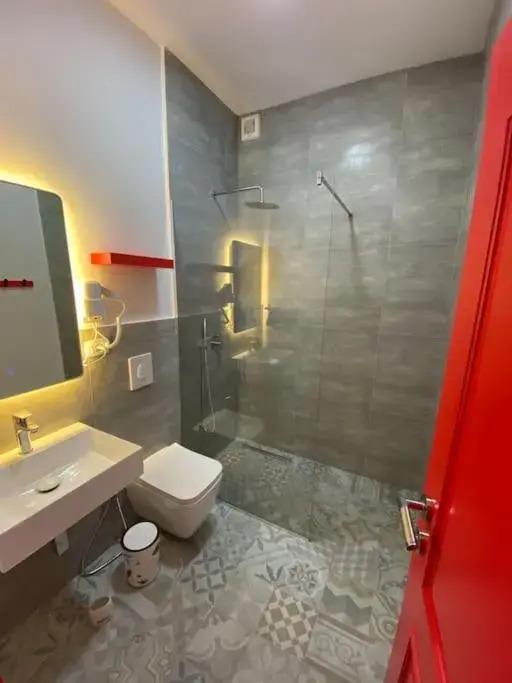CASA DORIAN, RedDoor Studio in the heart of BLLOKU
