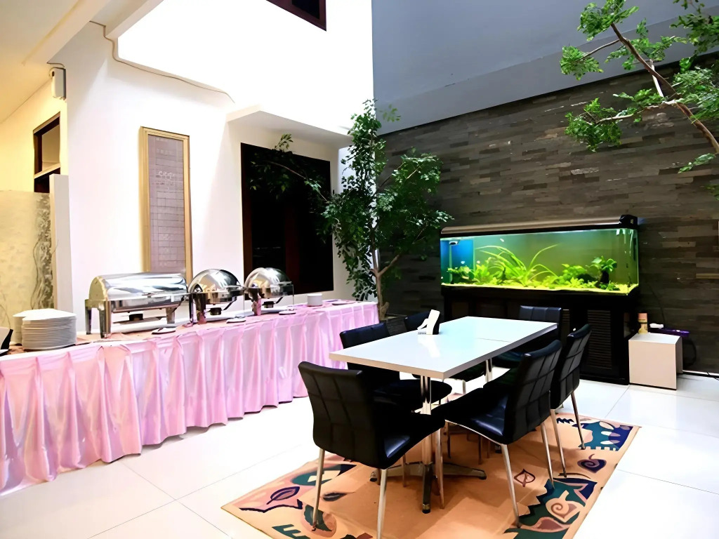 Latief Inn Hotel