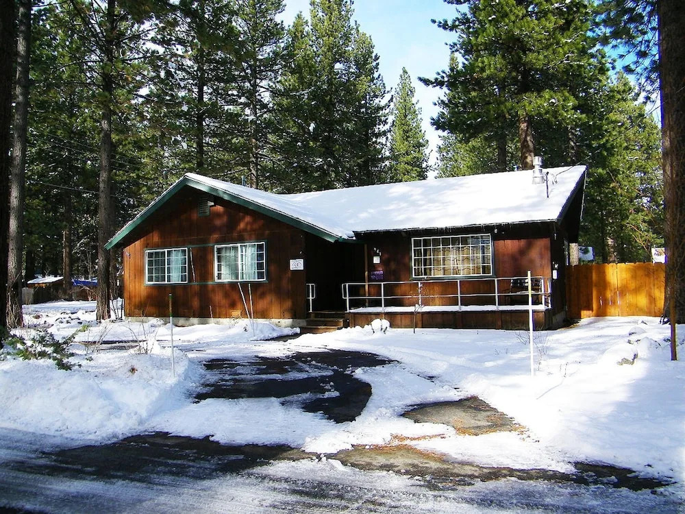 Slice of Tahoe by Lake Tahoe Accommodations