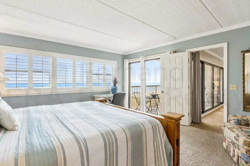 667 Amelia By The Sea 3 Bedroom Condo