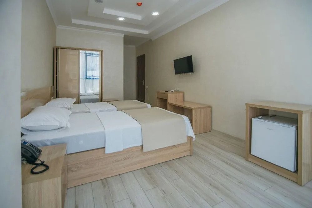 Hotel Batumi Palace
