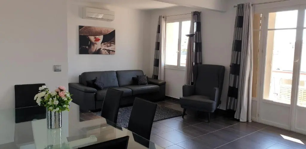 Appartement 2 Chambres Proche Croisette