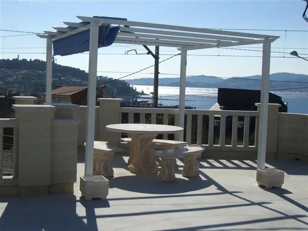 Pontevedra 100119 2 Bedroom Apartment By Mo Rentals