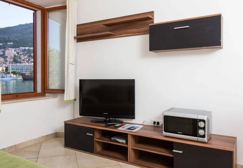 Orka Apartments