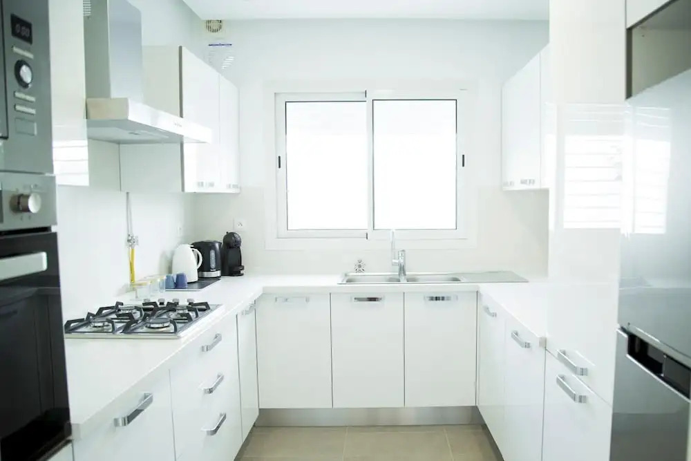 Bright apt w Breakfast 5mn From Carthage Sidibou