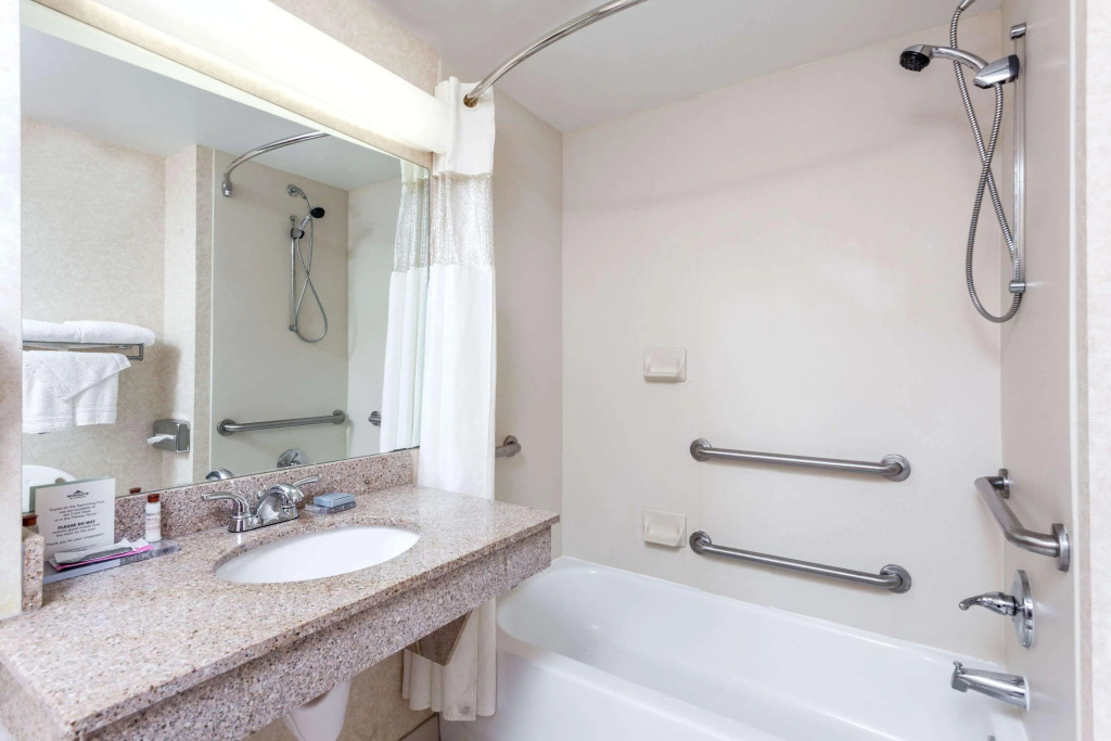 Wingate by Wyndham Atlanta/Six Flags Austell
