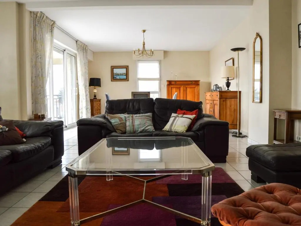 Appartement Les Sables-d'Olonne, 4 pièces, 6 personnes - FR-1-485-101
