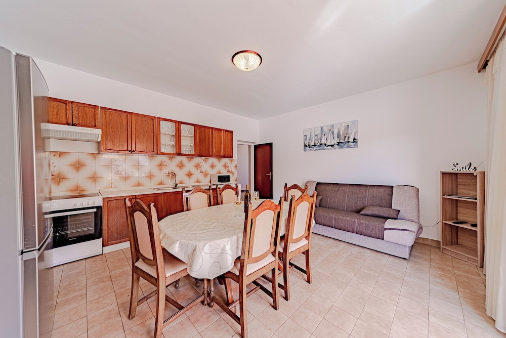 Apartments Vesna