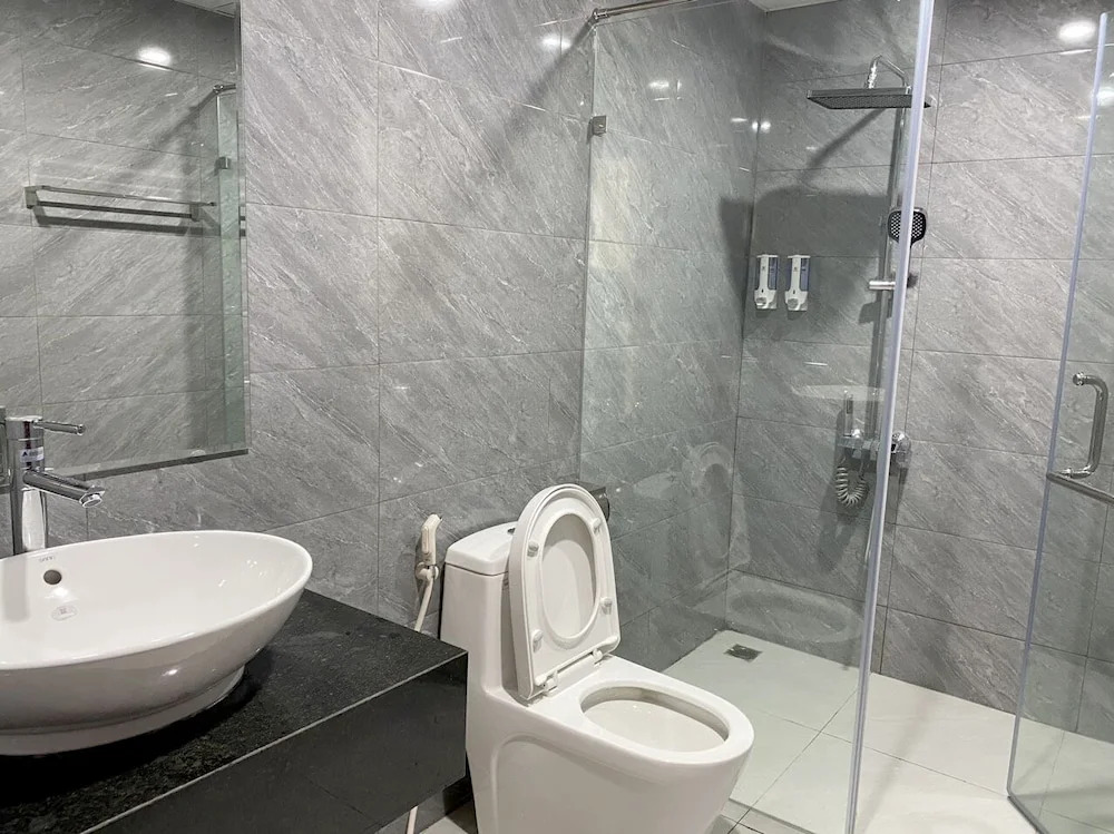 Nguyễn Quyền Hotel