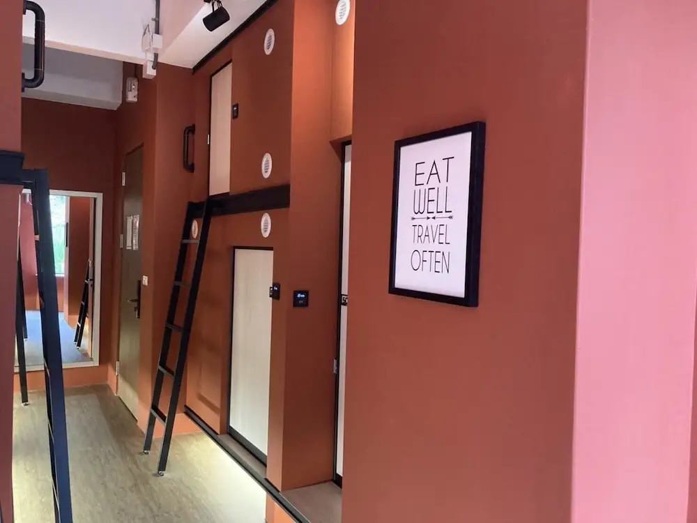 Owl Hostel 貓頭鷹旅店