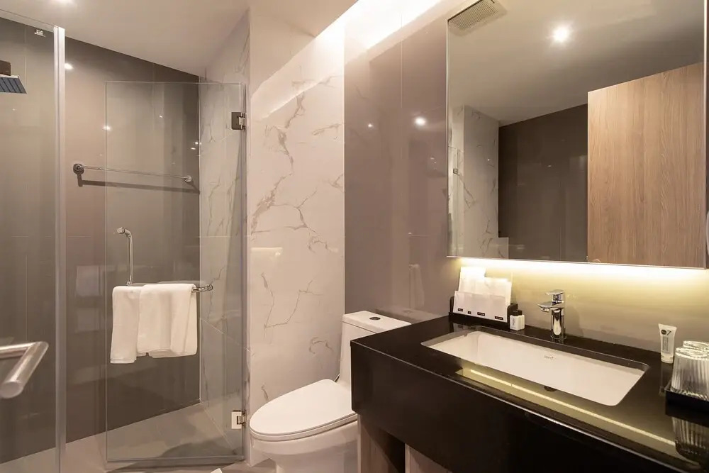 Отель Thaya Hotel Bangkok