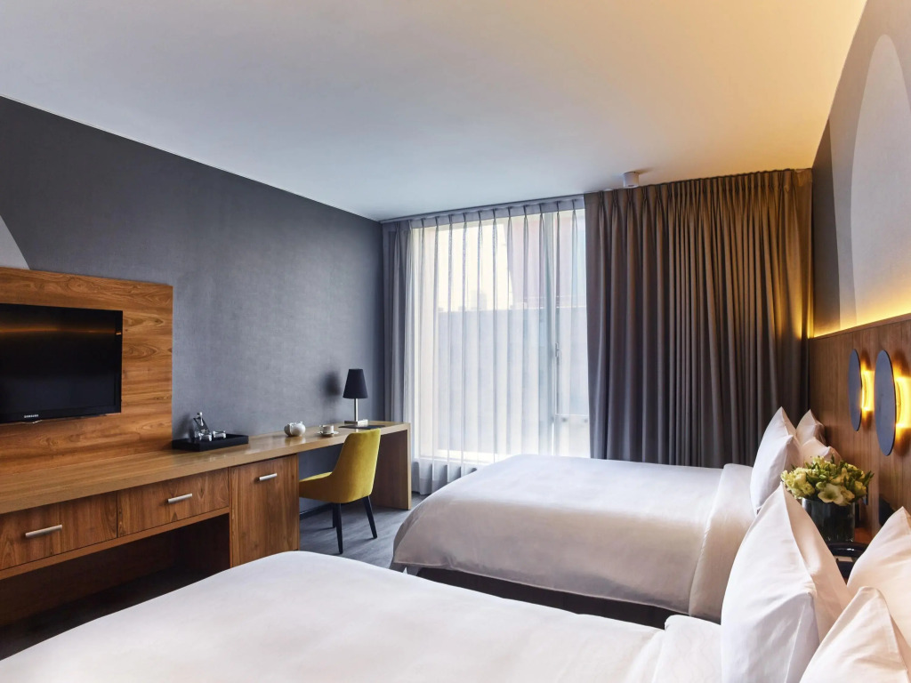 Pullman Lima San Isidro