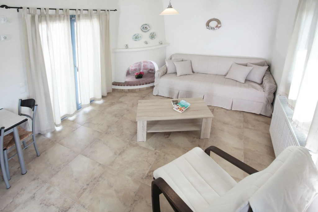 Kallisti Studios & Apartments
