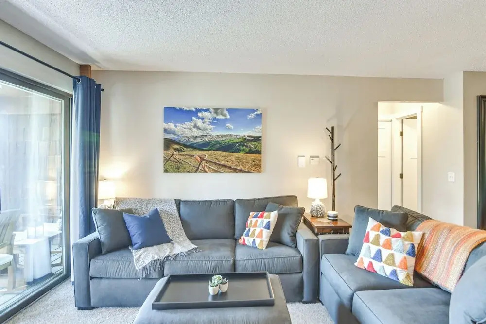 Elevated Fraser Condo w/ Mountain View & Amenities