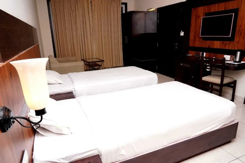 Hotel Devi Palace